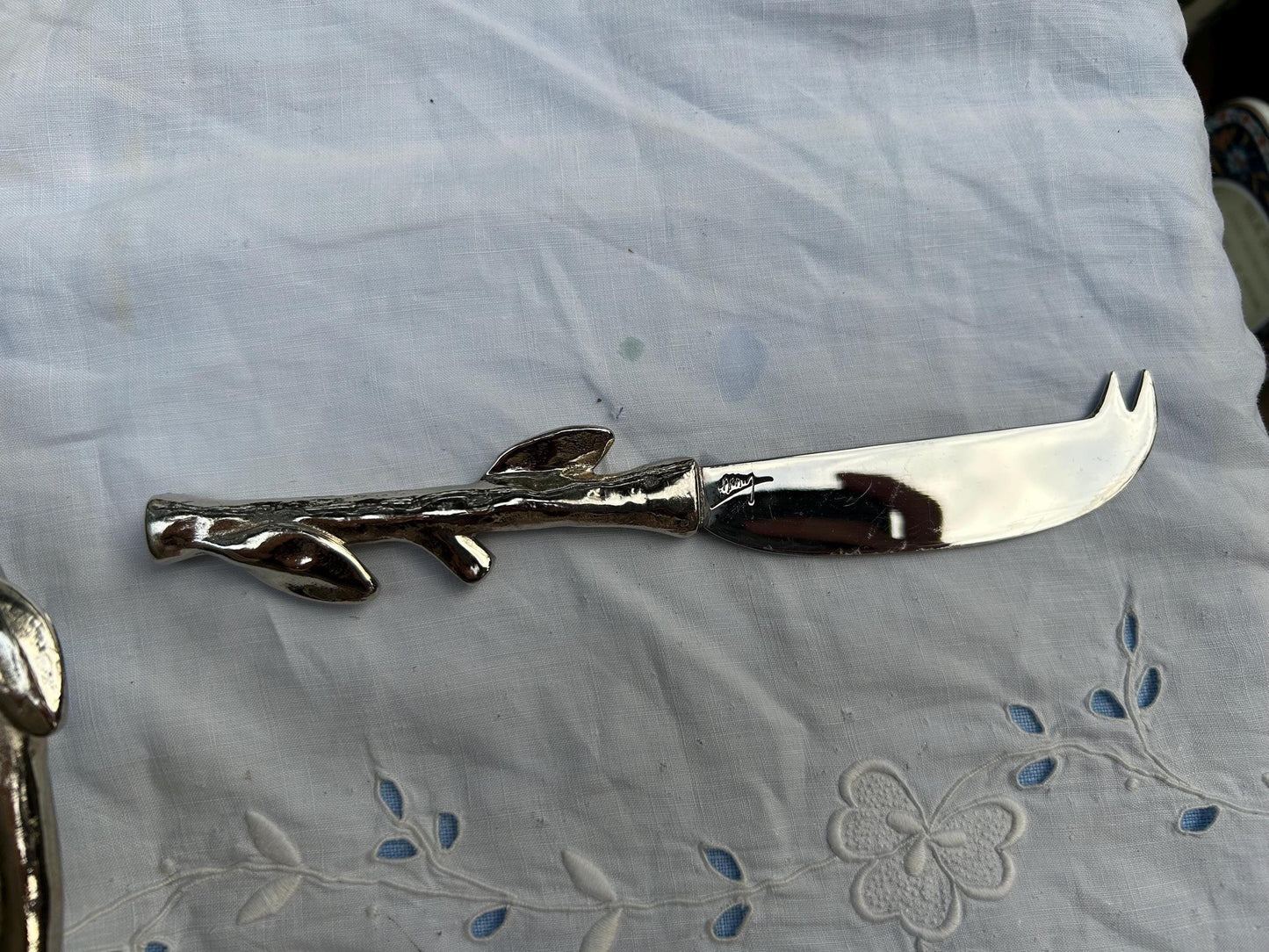 Michael Aram Black Orchid Cheese Board Set, Granite, Black Nickelplate, Knife, Crackle Bowl