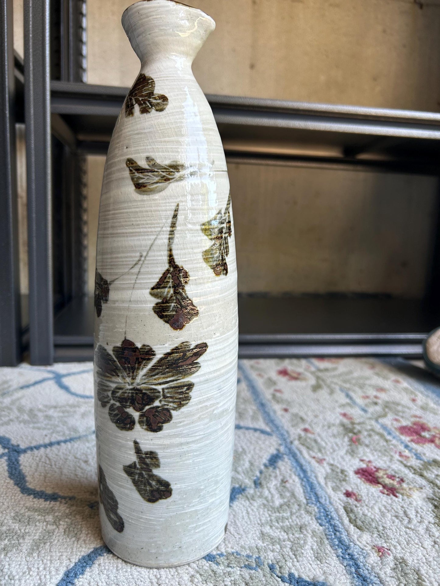 Vintage Japanese Happu-yaki Pottery Vase, Signed Kizan, Hand-Painted Floral Iron-Glaze, Mid-Century Studio Ikebana Hanaire Bottle Vase