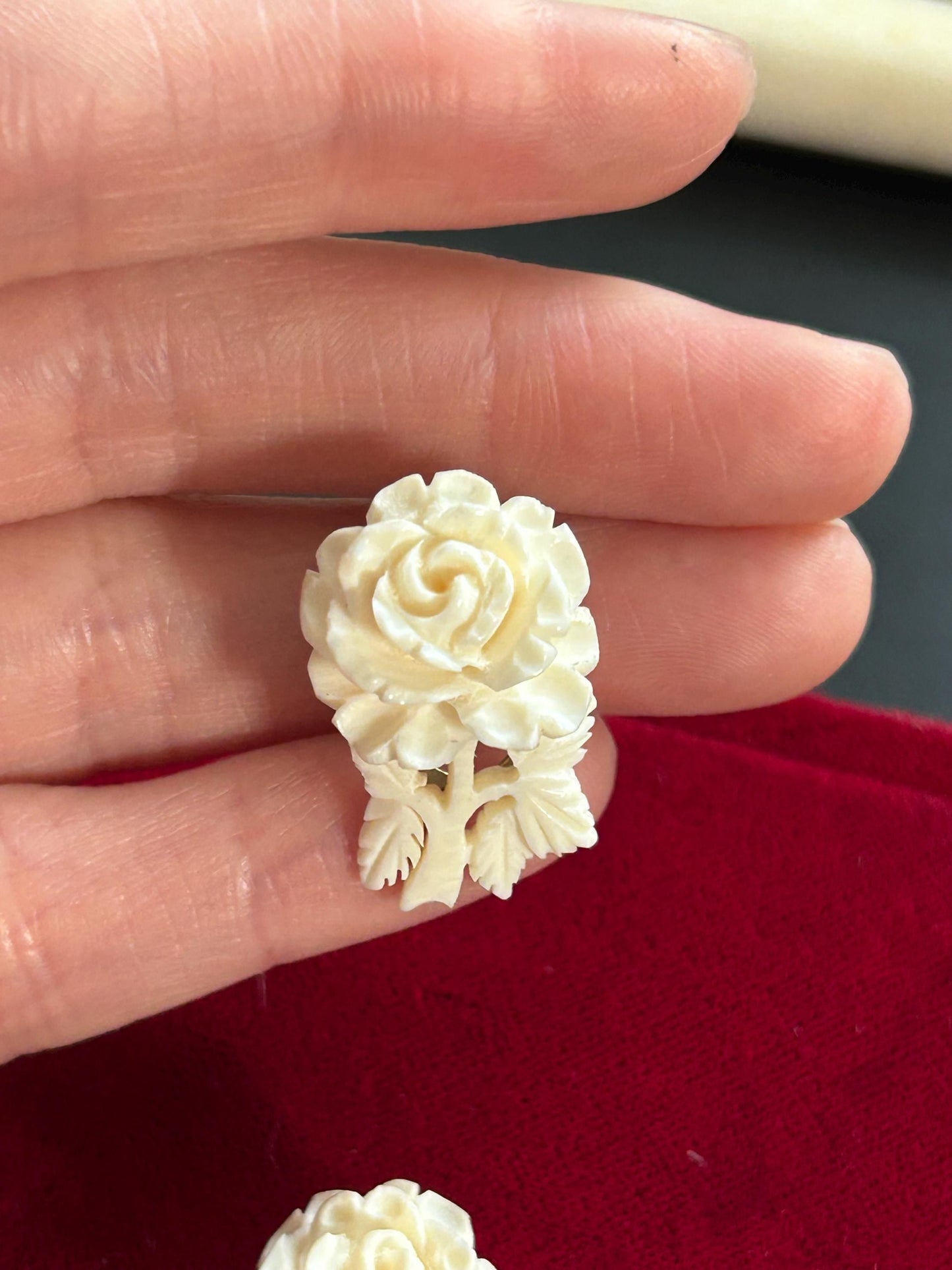 Vintage Hand Carved Rose Brooch Clip Earrings Set Floral Demi Parure
