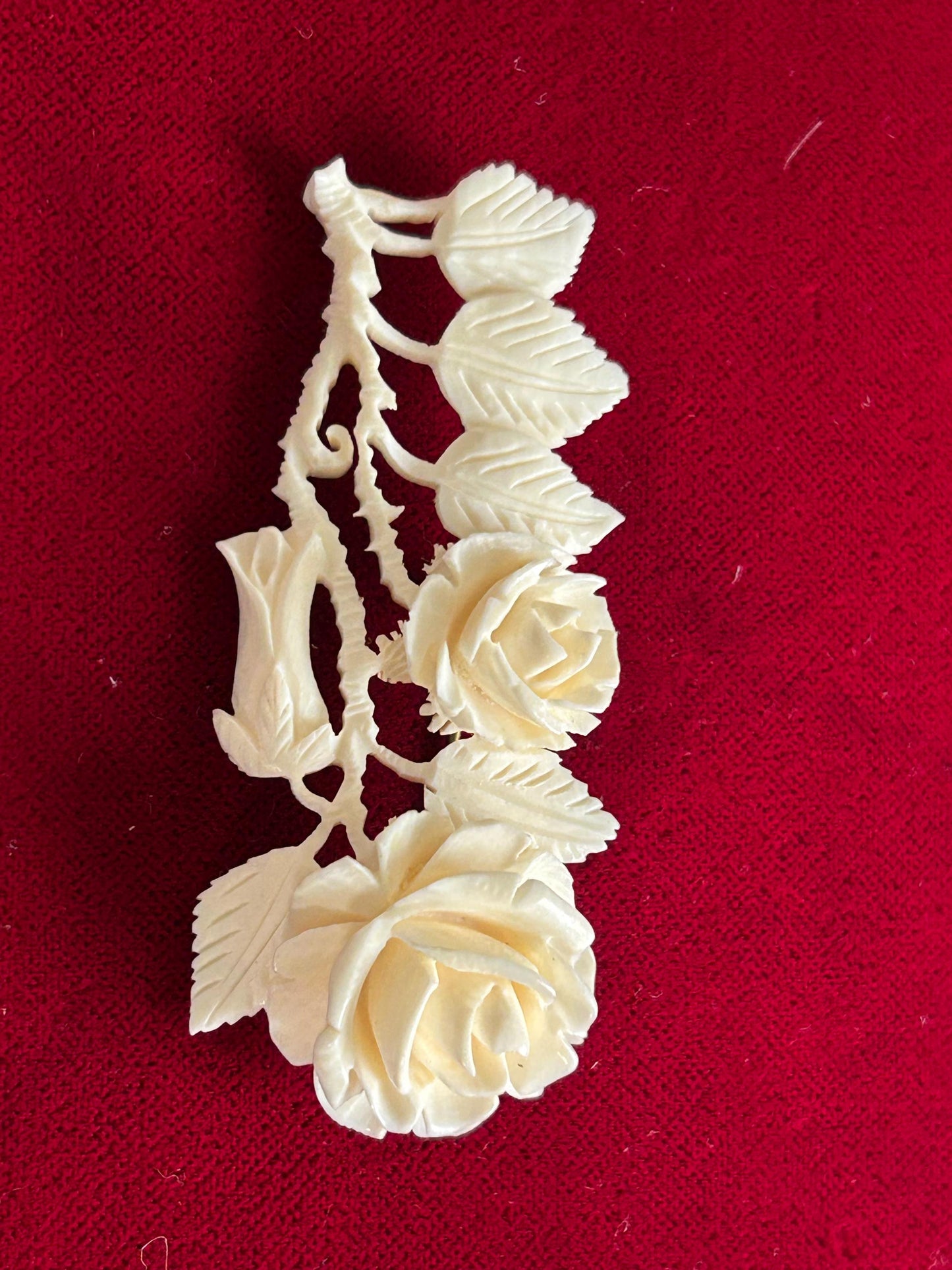 Vintage Hand Carved Rose Brooch Clip Earrings Set Floral Demi Parure