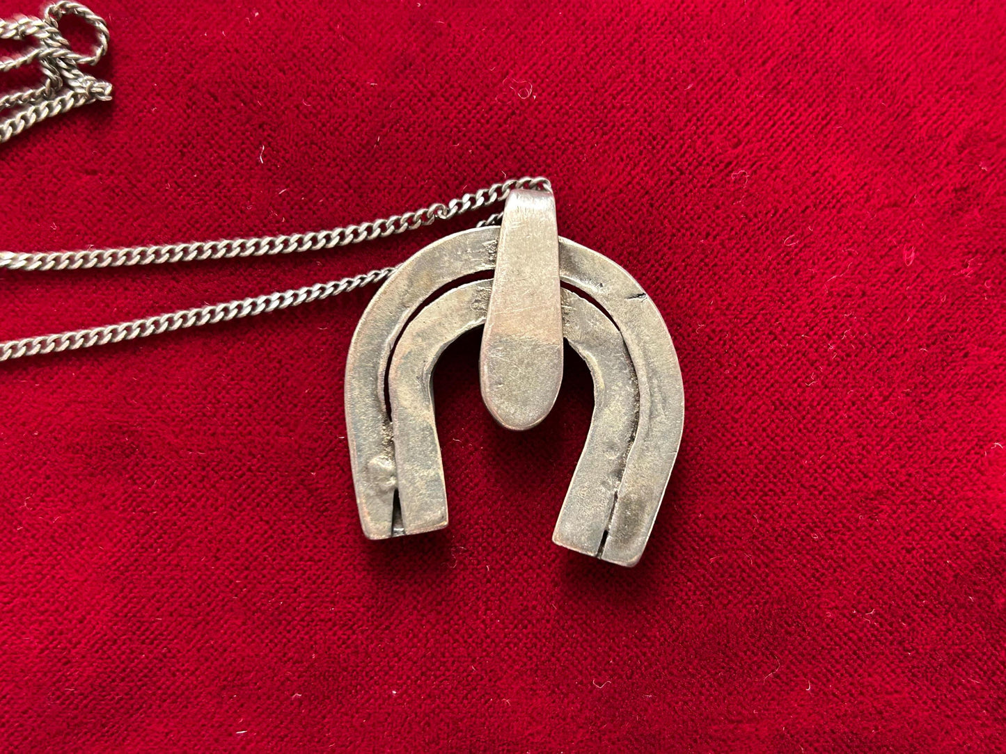 Vintage Sterling Silver Horseshoe Turquoise Pendant Necklace Southwest