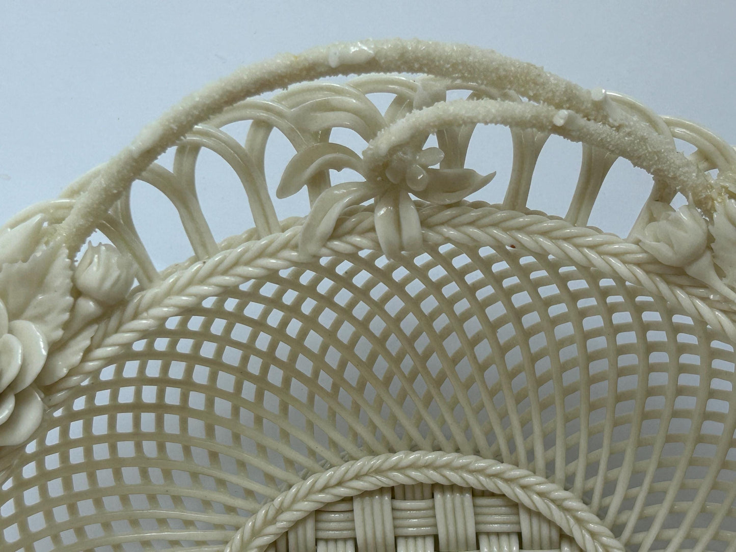 Antique Belleek Basket c.1921-1954, Hand-Woven Irish Porcelain, Applied Roses Shamrocks, 4-Strand Black Mark Era, Fermanagh Ireland