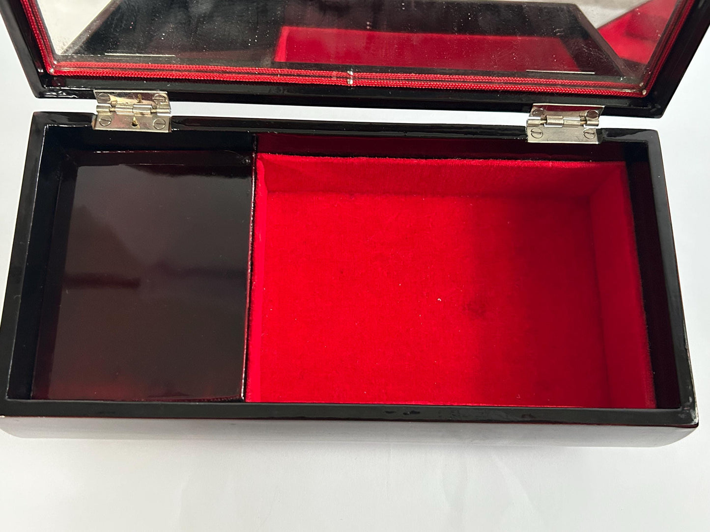 Vintage Minori Orgel Japanese Lacquer Jewelry Box, Maki-e Phoenix Design, Mid-Century Lidded Vanity Box