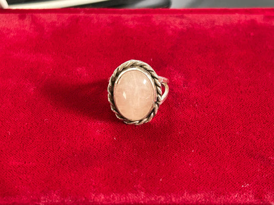 Vintage Sterling Silver Rose Quartz Cabochon Ring Rope Bezel Size 7